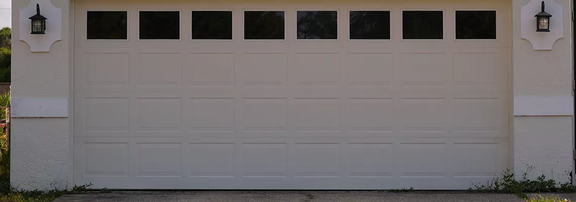 First United Universal Series Garage Doors Installers in Lansing, Illinois